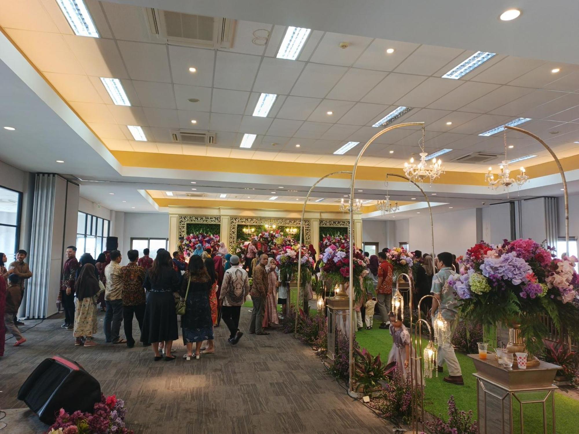 Tos Hotel & Convention Center Tangerang Powered By Archipelago Dış mekan fotoğraf