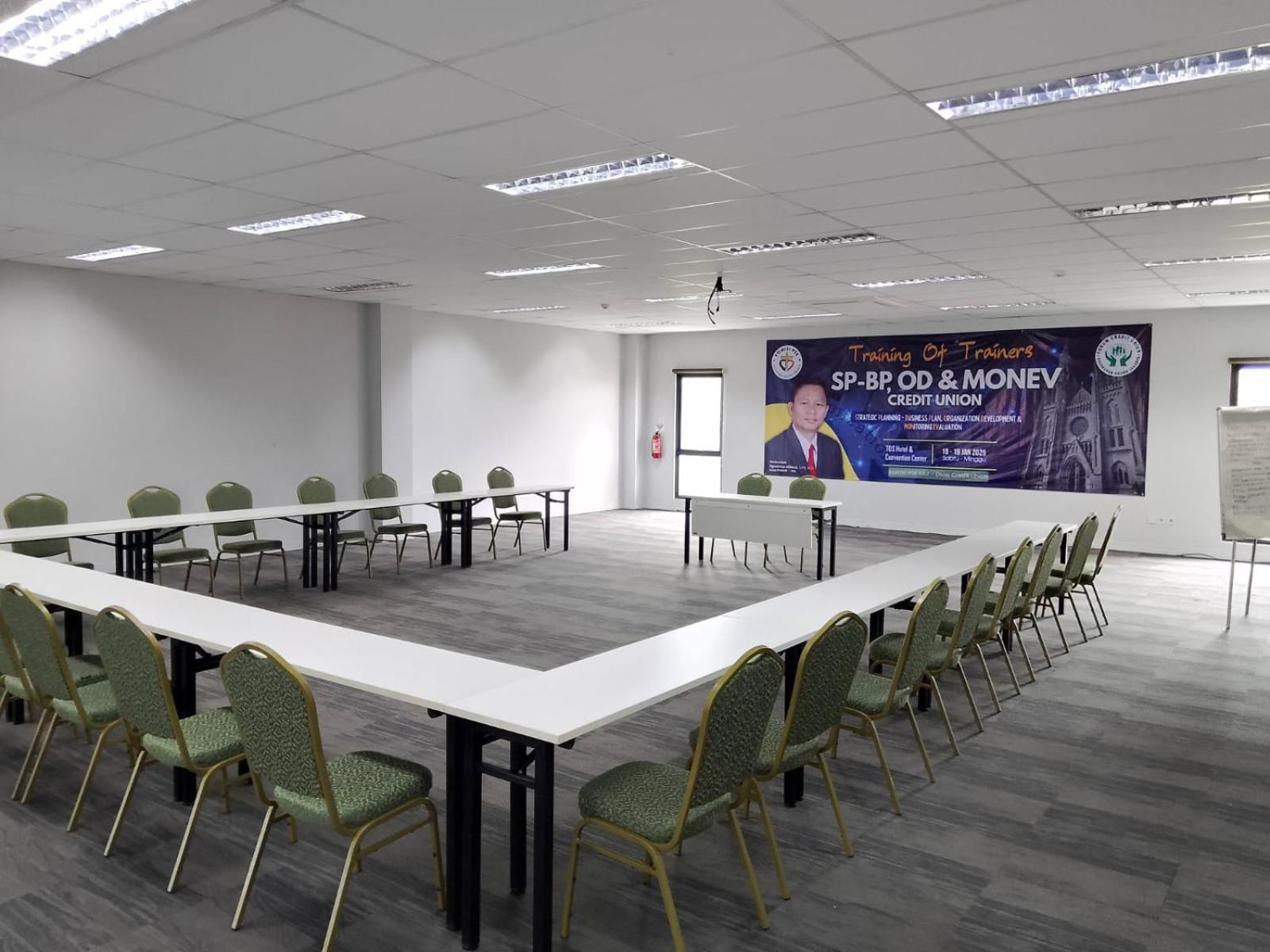 Tos Hotel & Convention Center Tangerang Powered By Archipelago Dış mekan fotoğraf